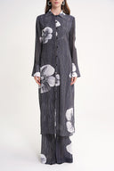 Black Pleated long shirt and trouser suit with elastic waist 12356
