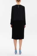 Black Pleated wide cut midi dress 92660