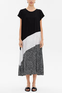 Black Short sleeve diagonal cut midi dress 93149