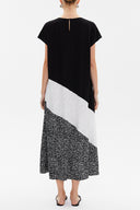 Black Short sleeve diagonal cut midi dress 93149