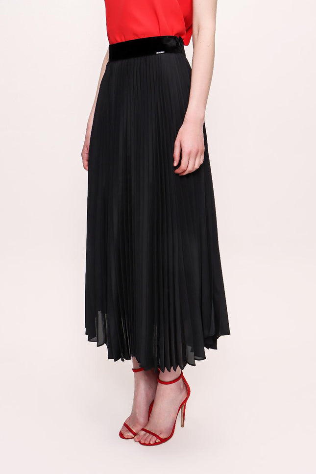 Black Pleated skirt 81182