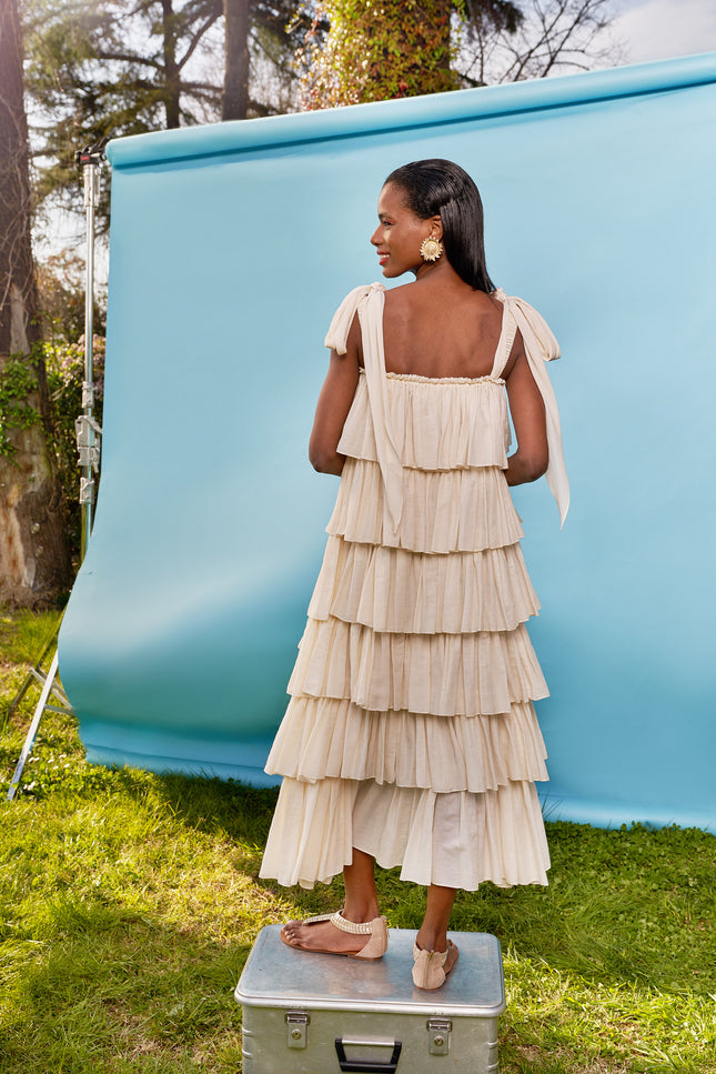 Beige Ruffled sleeveless dress 93538